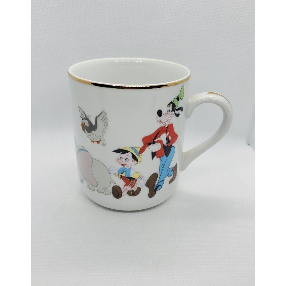 Vintage Walt Disney World Disneyland Coffee Mug Characters Cup White Gold Trim